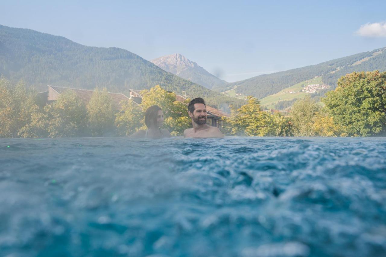 Fameli Hotel