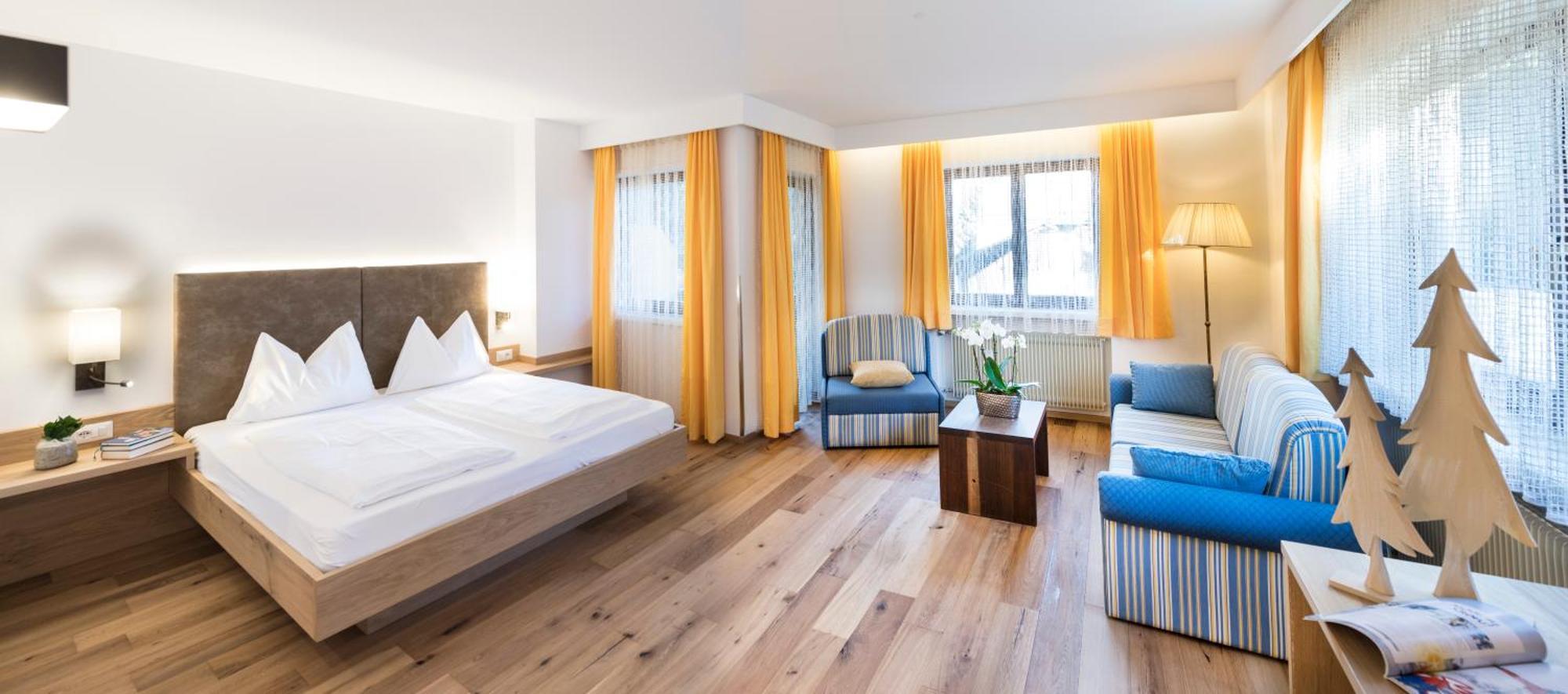 Hotel Fameli 4*